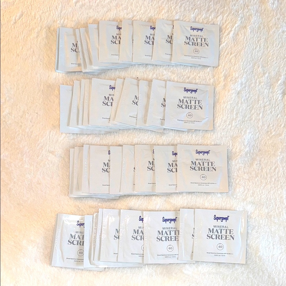 Supergoop! Mineral Matte Screen Travel Packets set of 16 ! Not expired